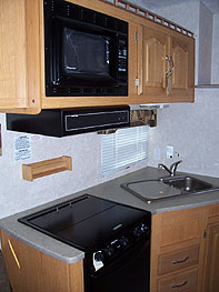 T23SP GALLEY WITH MICROWAVE AND FULL OVEN